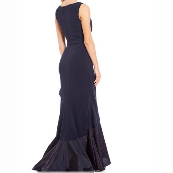 Carmen Marc Valvo Cascade Infusion Gown - Picture 5 of 15